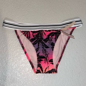 Victoria’s Secret bikini bottom size S